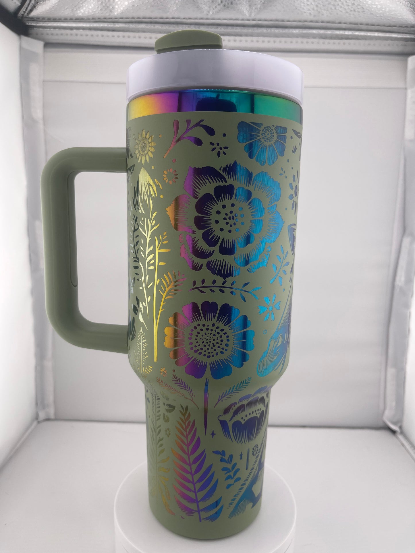 Engraved Giraffe Tumbler – 40oz Stainless Steel Cup, Safari Animal Wrap Design, Custom Color, Insulated Drinkware
