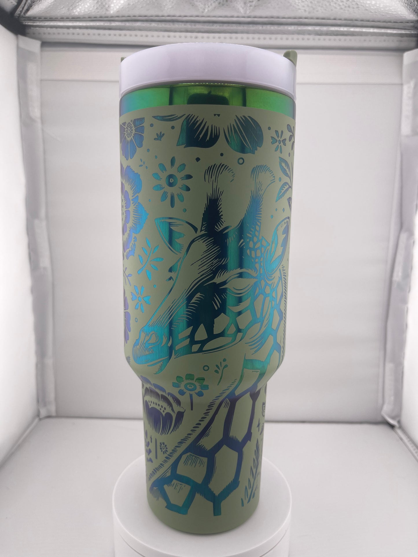Engraved Giraffe Tumbler – 40oz Stainless Steel Cup, Safari Animal Wrap Design, Custom Color, Insulated Drinkware